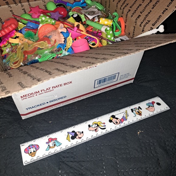 NEW KIDS Party Prizes Pinata Prizes Party Favors APPX 170 Toys - Picture 5 of 7